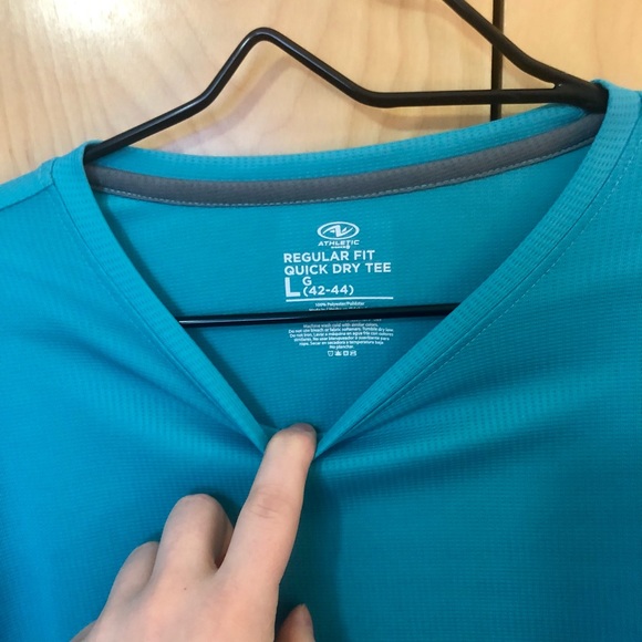 Men’s Athletic Works Short Sleeve SZ: L - Picture 3 of 3
